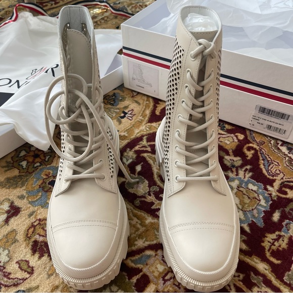 Moncler Carinne Boots Sz 36 - Picture 13 of 15